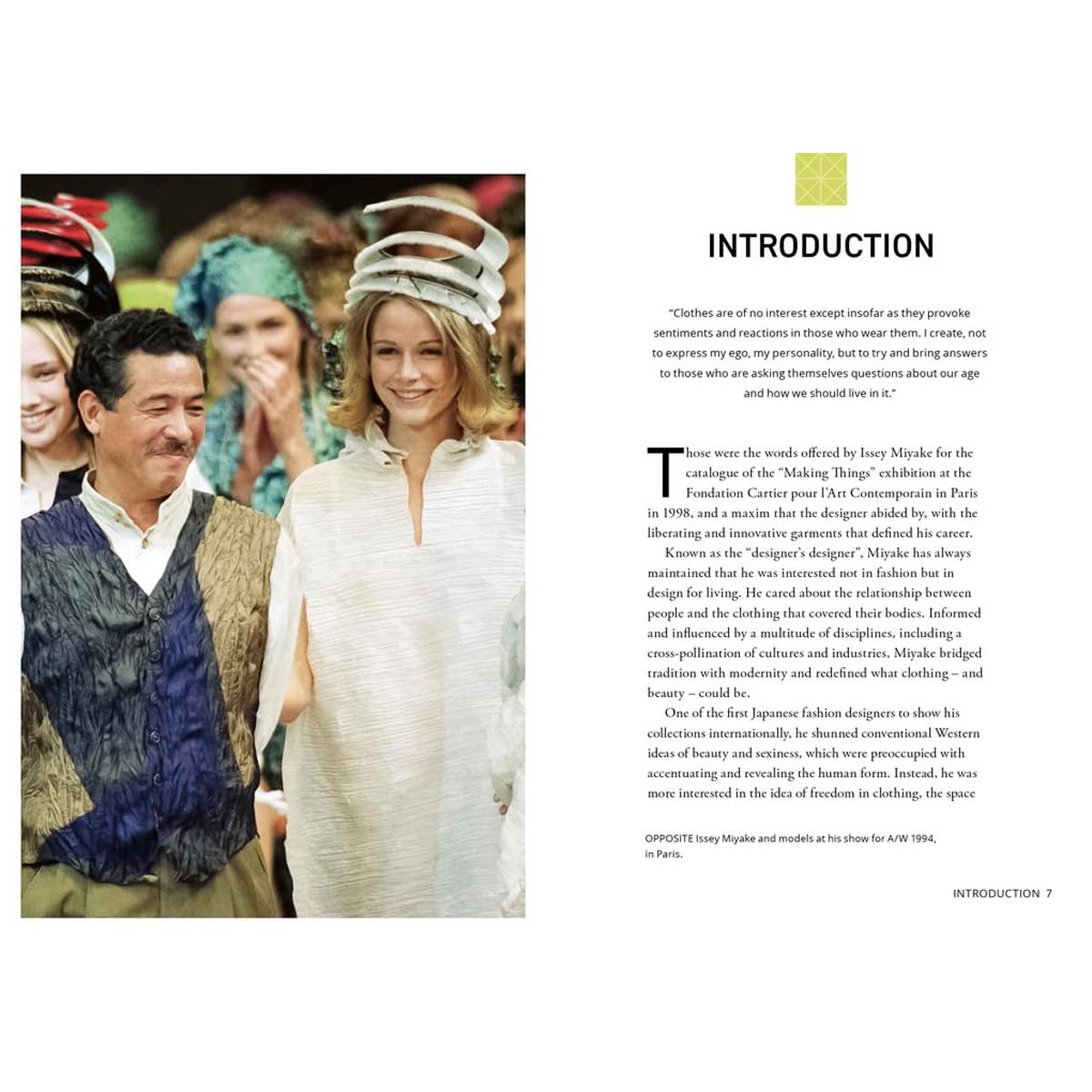 Little Book of Issey Miyake ikinci görsel - Chappal
